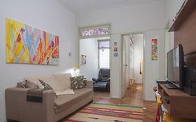 Apartamento charmoso na praia de Copacabana